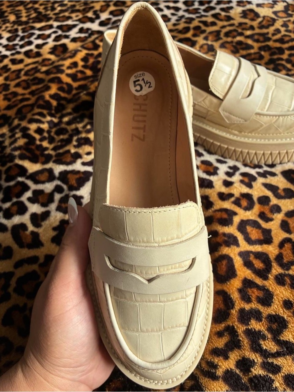 SCHUTZ Cream Croc-Embossed Platform Penny Loafers